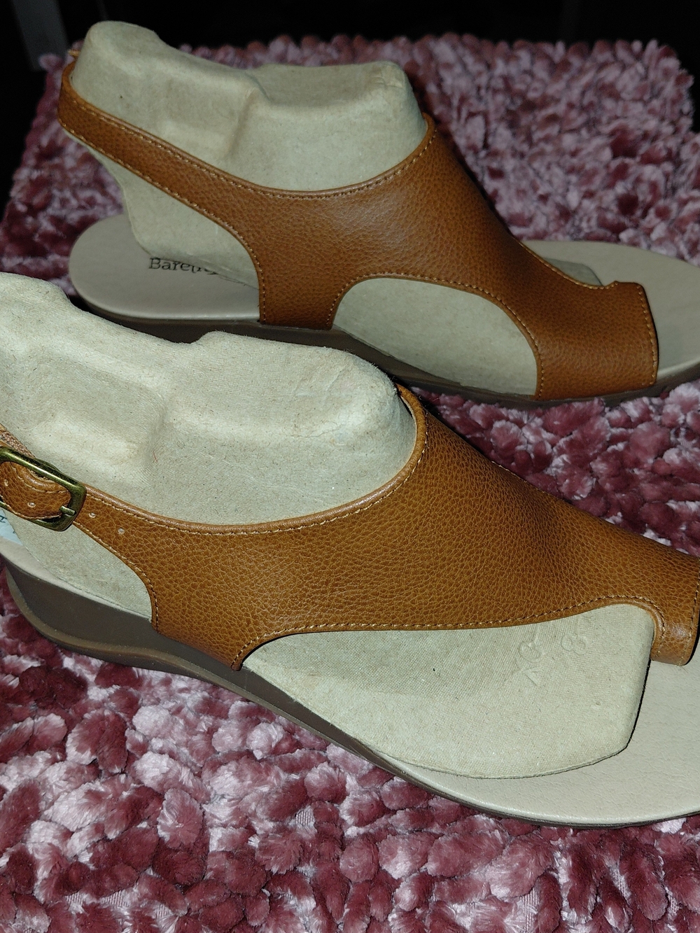 Baretraps Women's Tan Leather Slingback Sandals